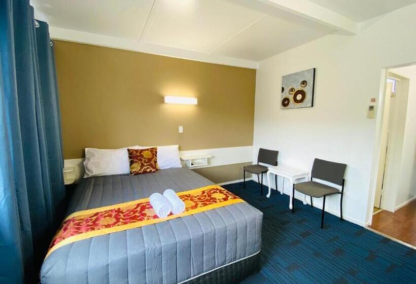 اتاق استاندارد, Mid Valley Motel