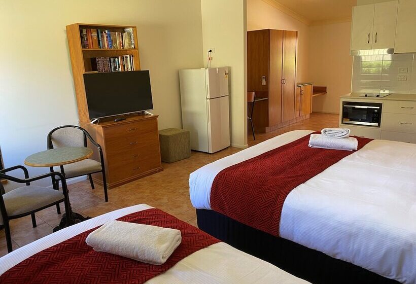 اتاق استاندارد برای معلولان, Emerald Explorers Inn