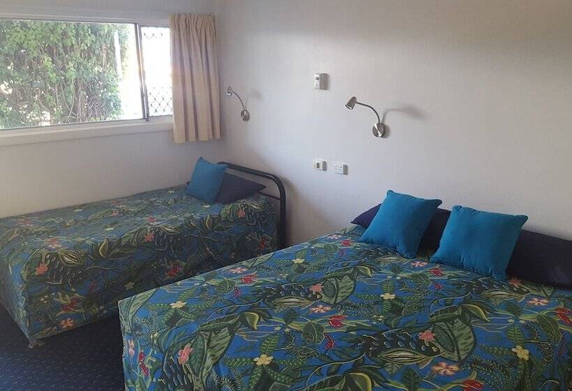 اتاق لوکس, Fourth Avenue Motor Inn