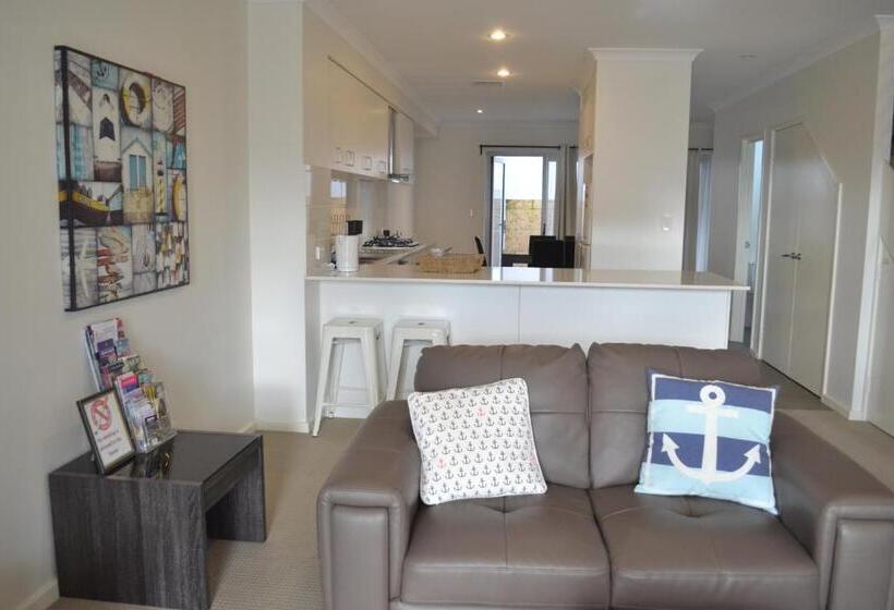 خانه 3 خوابه, North Coogee Beach House