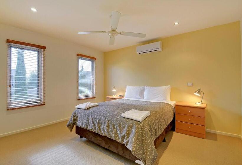 Apartament 3 Dormitoris, Traralgon Serviced Apartments