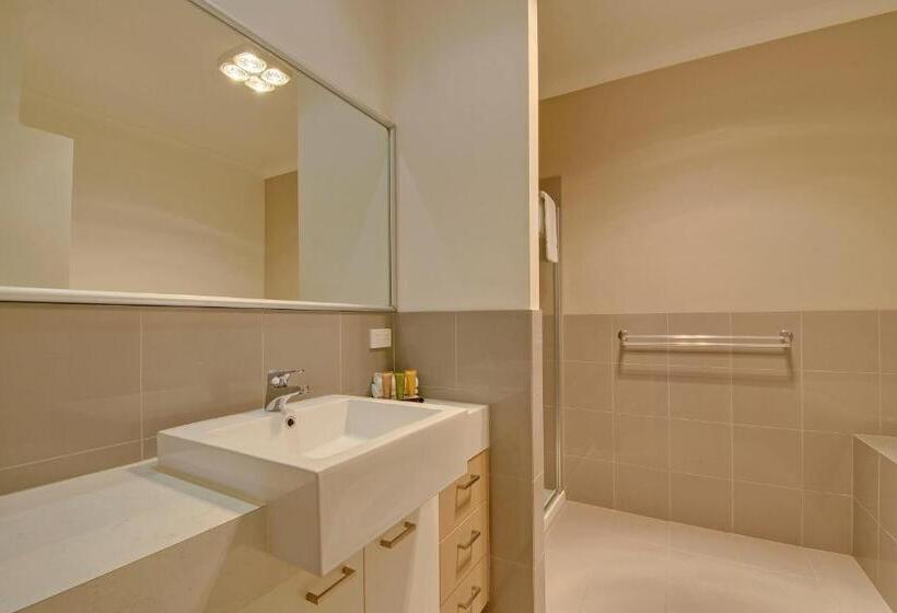 Apartament 3 Dormitoris, Traralgon Serviced Apartments