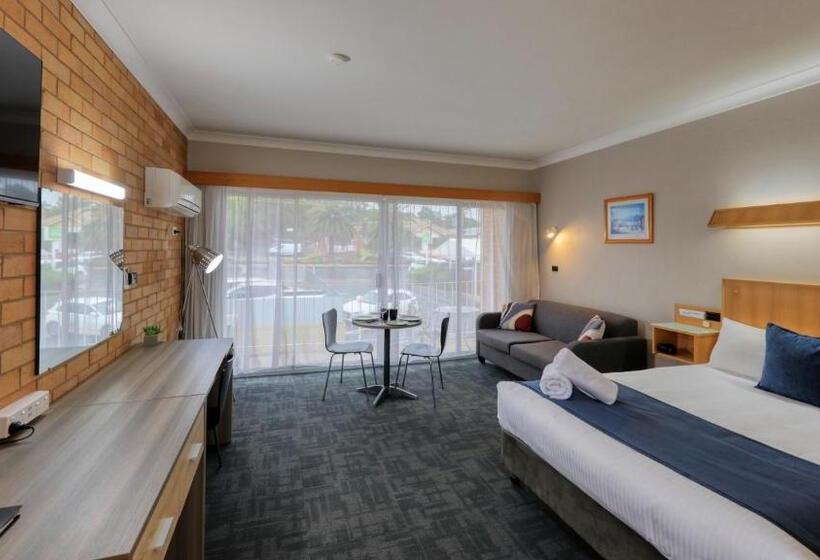 اتاق استاندارد با بالکن, Court Street Motel