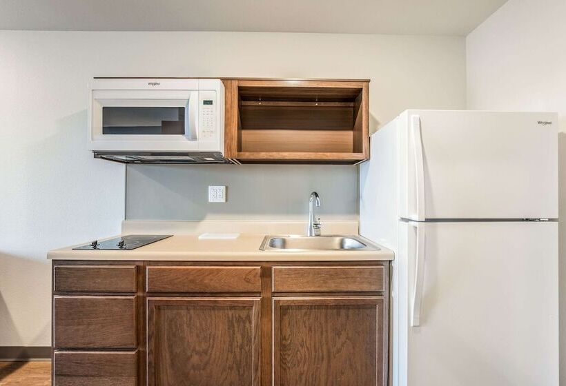 اتاق استاندارد با 2 تخت دوبل, Woodspring Suites Chicago Midway