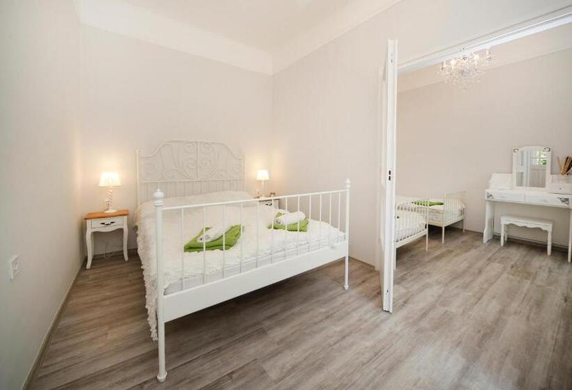 آپارتمان 2 خوابه با تراس, öreg Malom Apartmanház