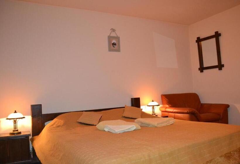 سوئیت 2 خوابه, Vila Dariana