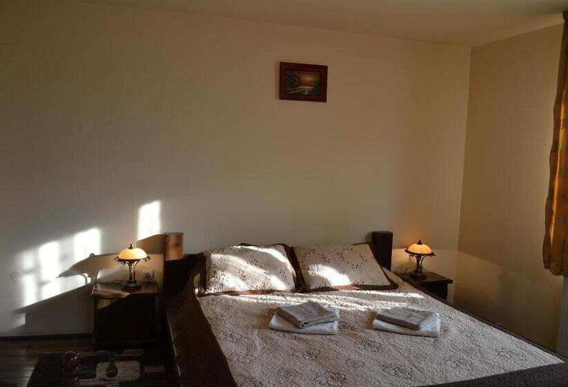 سوئیت 2 خوابه, Vila Dariana