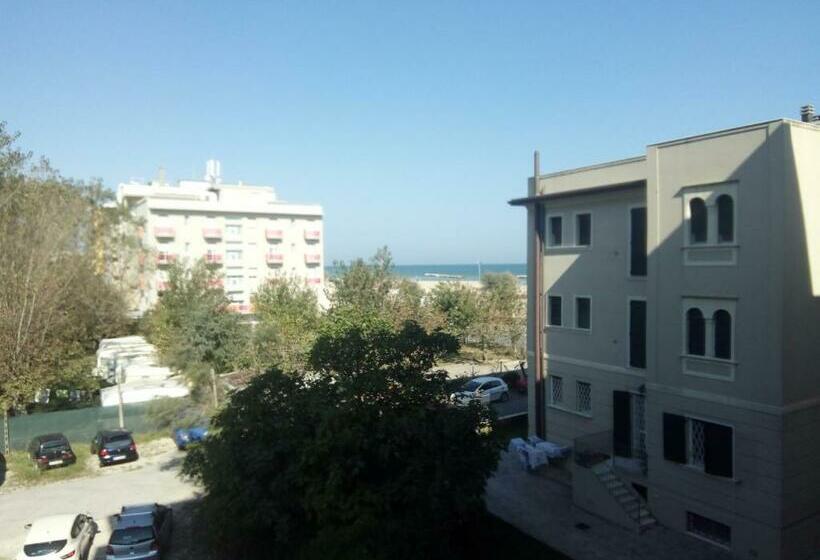 آپارتمان 1 خوابه, Residence Maryel