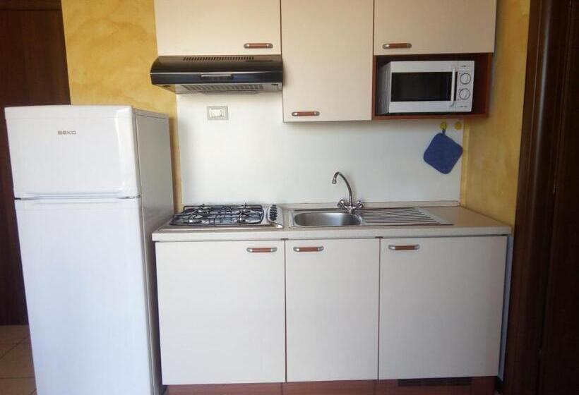 آپارتمان 1 خوابه, Residence Maryel