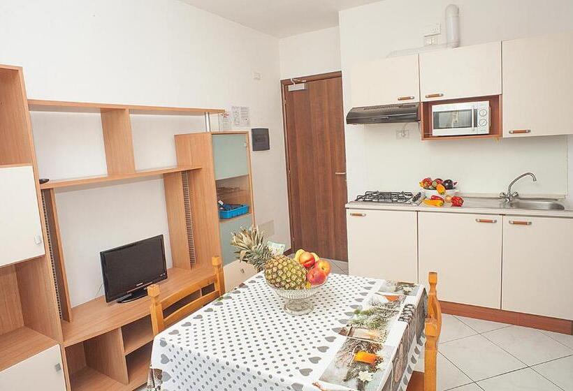 آپارتمان 1 خوابه, Residence Maryel
