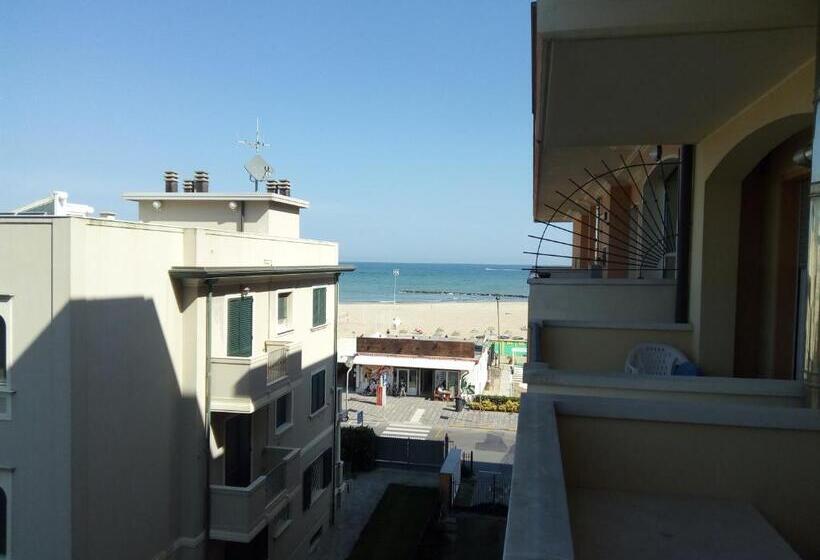 استودیوی استاندارد, Residence Maryel