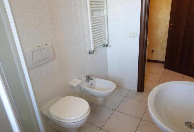 استودیوی استاندارد, Residence Maryel