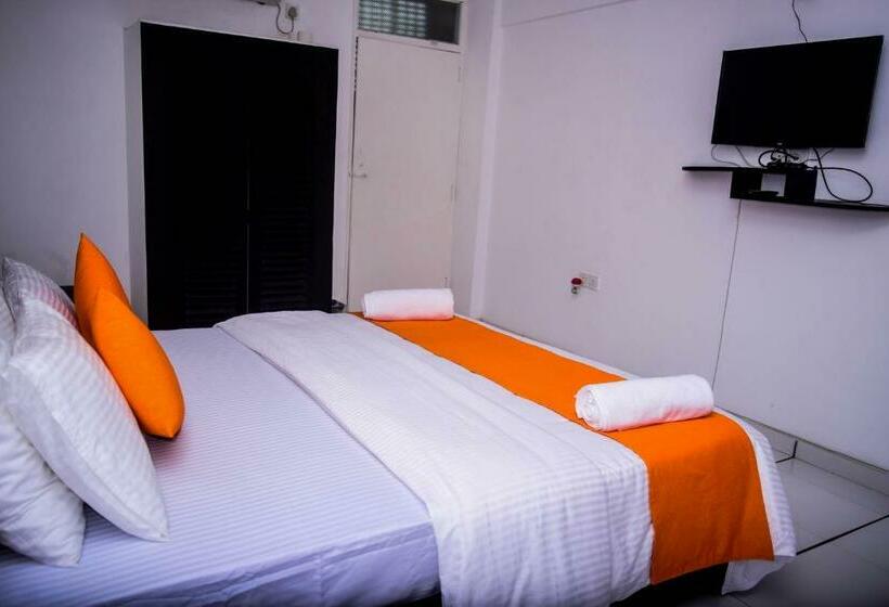 اتاق لوکس, 360 Beach Residence