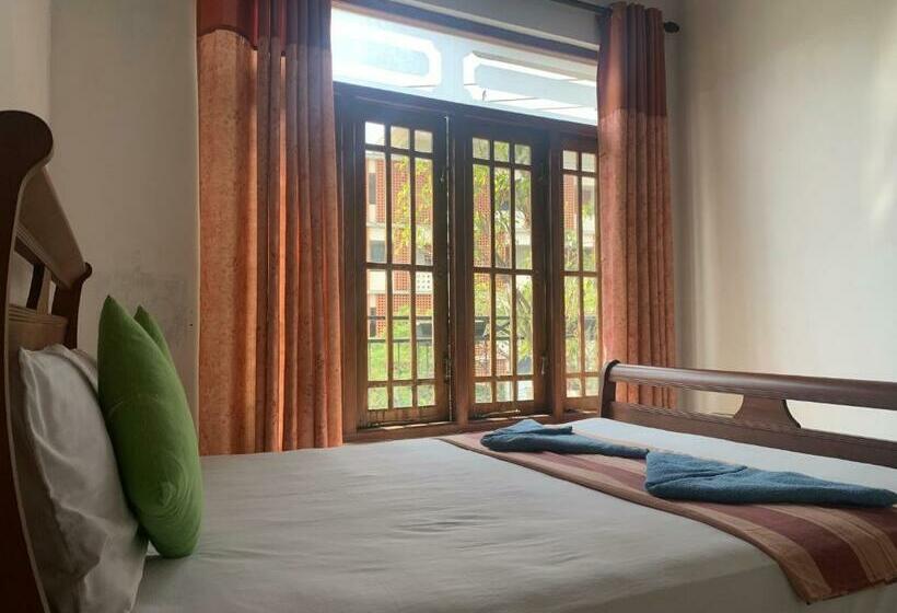 اتاق استاندارد با سرویس بهداشتی مشترک, 360 Beach Residence
