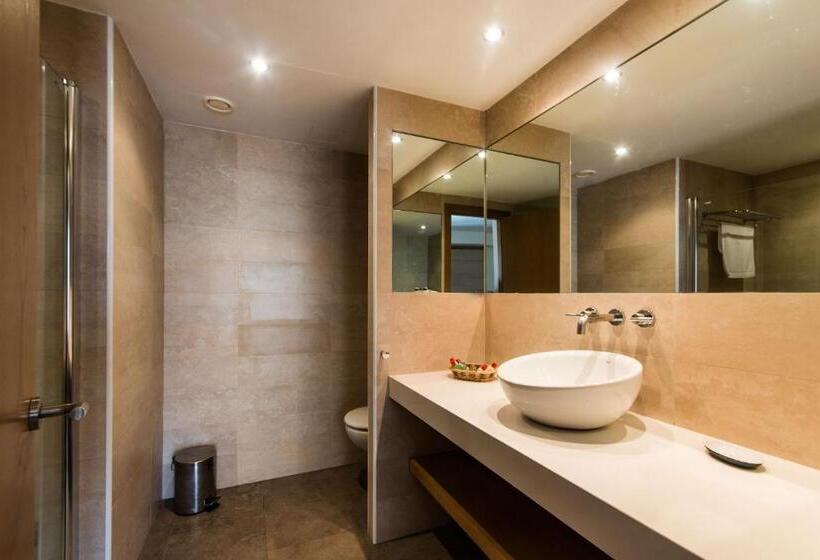 سوییت, Aparthotel Bahia Pollensa