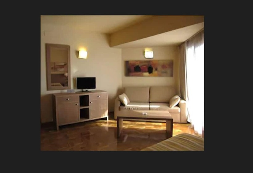 استودیوی استاندارد, Apartamentos Ms Pepita