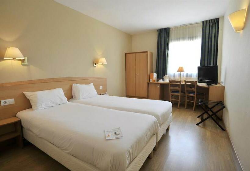 Standard Room Double Bed, Campanile  Murcia