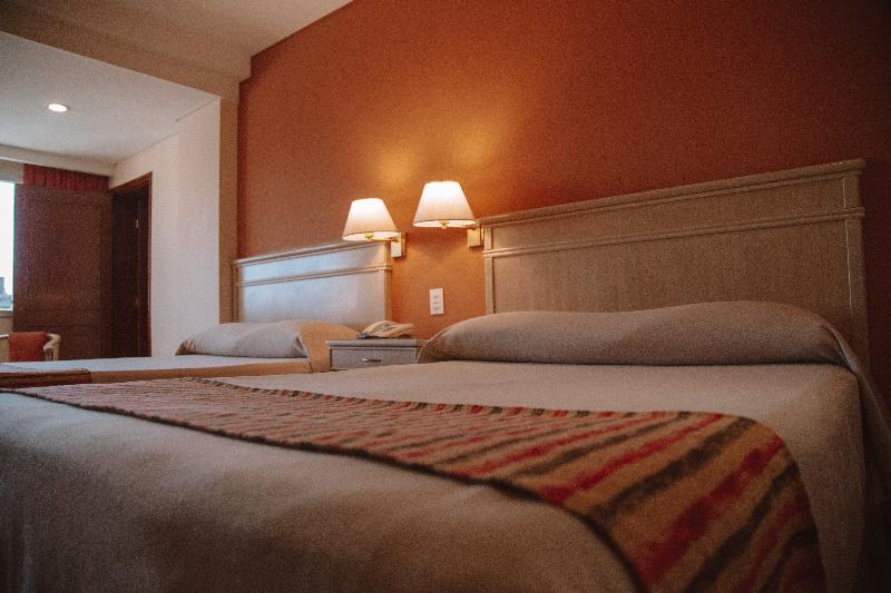 اتاق لوکس, Casa Real