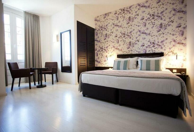 Superior Room, Internacional Design