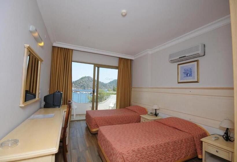 Triple Room Sea View, Marbas Select Beach , Adult Only 14 Plus