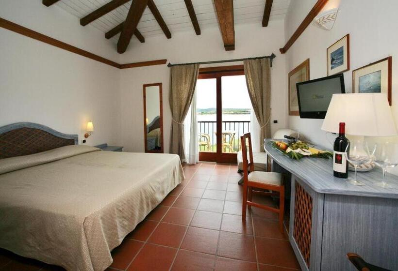 Upper Triple Room Sea View, Palumbalza Porto Rotondo