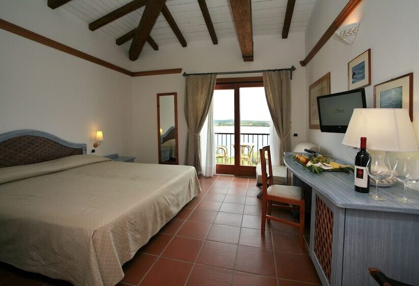 Upper Triple Room Sea View, Palumbalza Porto Rotondo