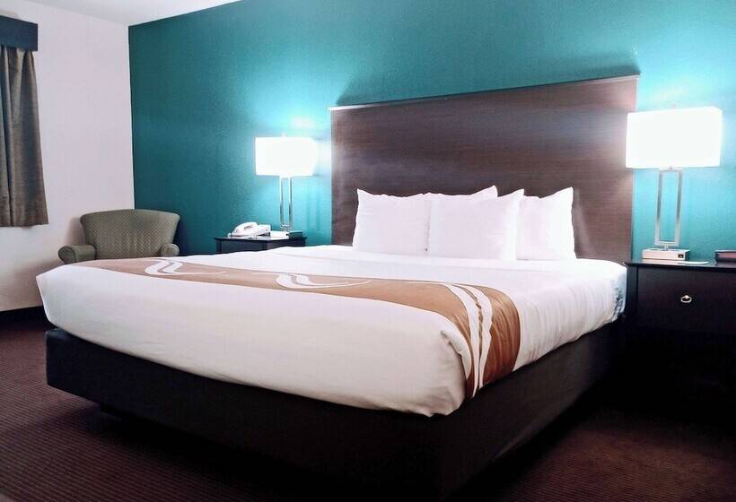 غرفة قياسية سرير مزدوج, Quality Inn Atchison