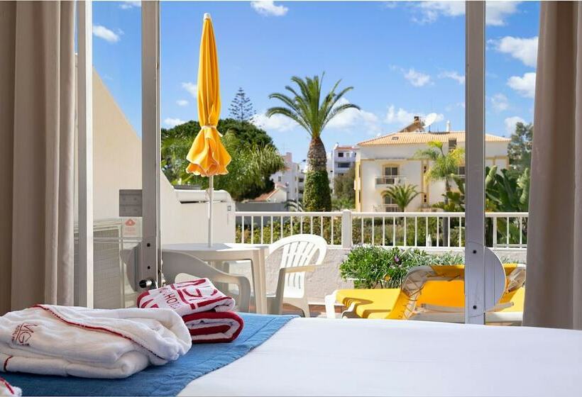 Chambre Standard avec Terrasse, Muthu Clube Praia Da Oura