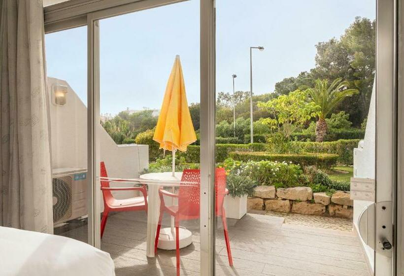 Superior Room with Terrace, Muthu Clube Praia Da Oura