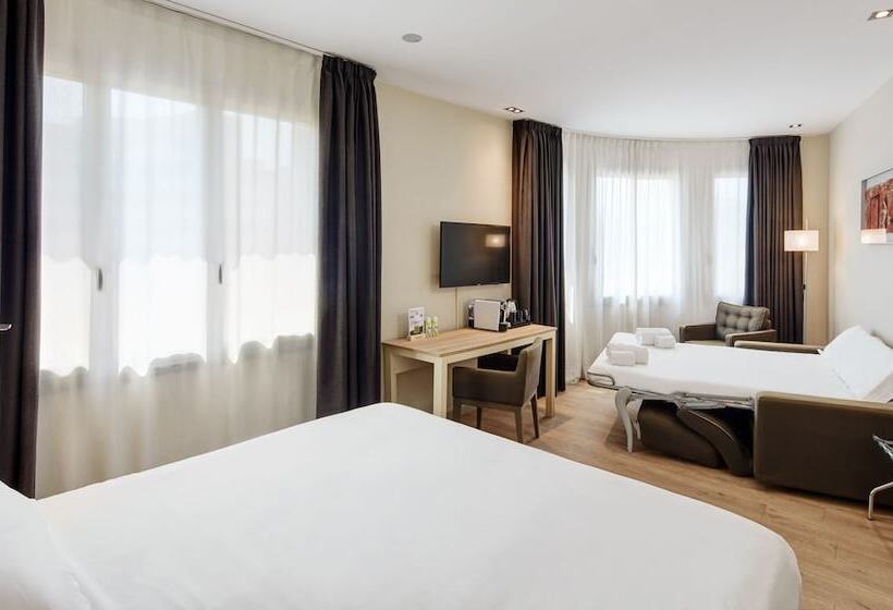 Standard Room, Sercotel Amister Art