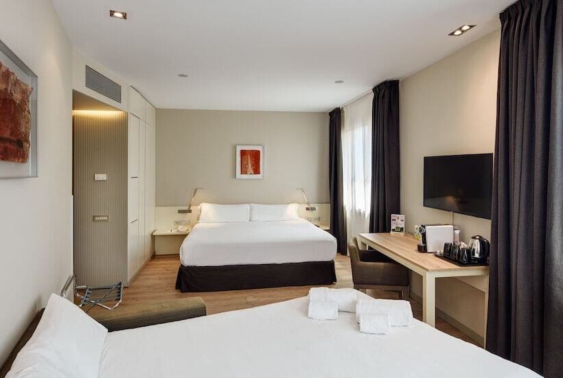 Standard Room, Sercotel Amister Art