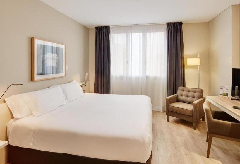 اتاق استاندارد با تخت بزرگ, Sercotel Amister Art Hotel Barcelona