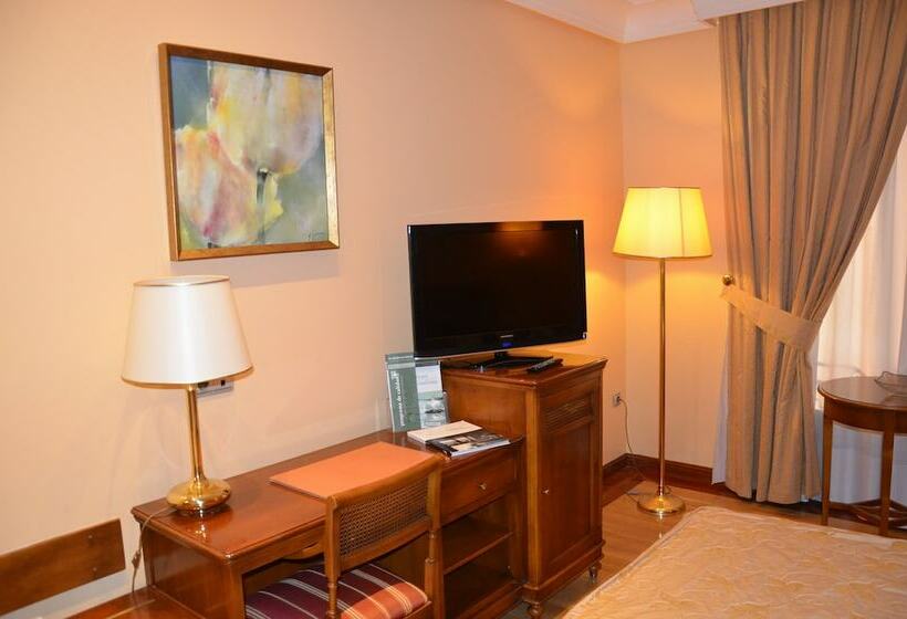 Family Room, Sercotel Guadiana