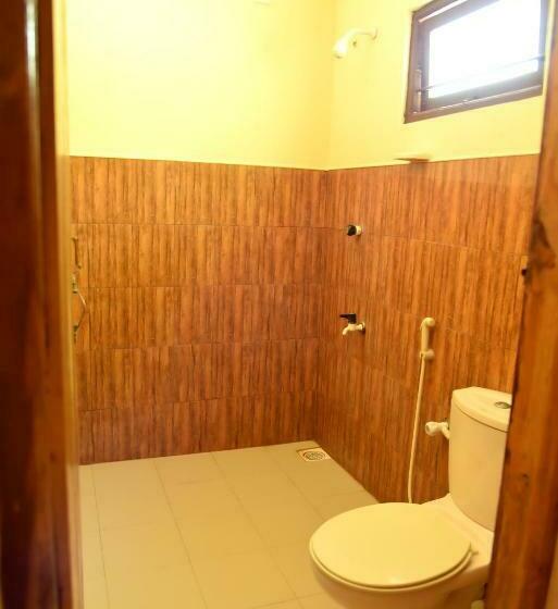اتاق استاندارد سه نفره, Naaval Beach Villa & Rooms