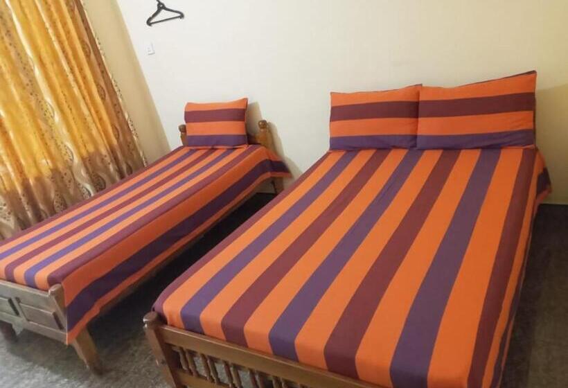 اتاق استاندارد, Naaval Beach Villa & Rooms