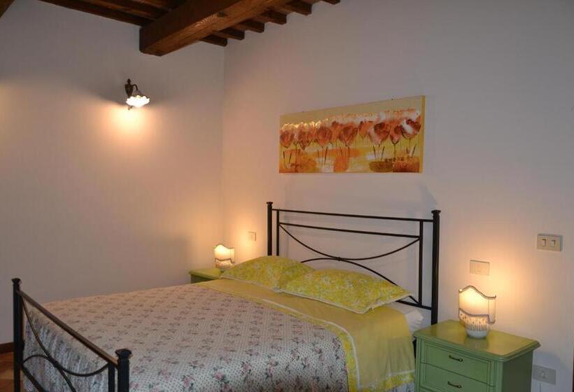 آپارتمان 1 خوابه با تراس, Agriturismo Corte In Poggio