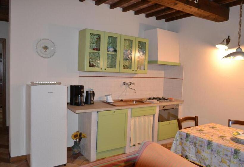 آپارتمان 1 خوابه با تراس, Agriturismo Corte In Poggio