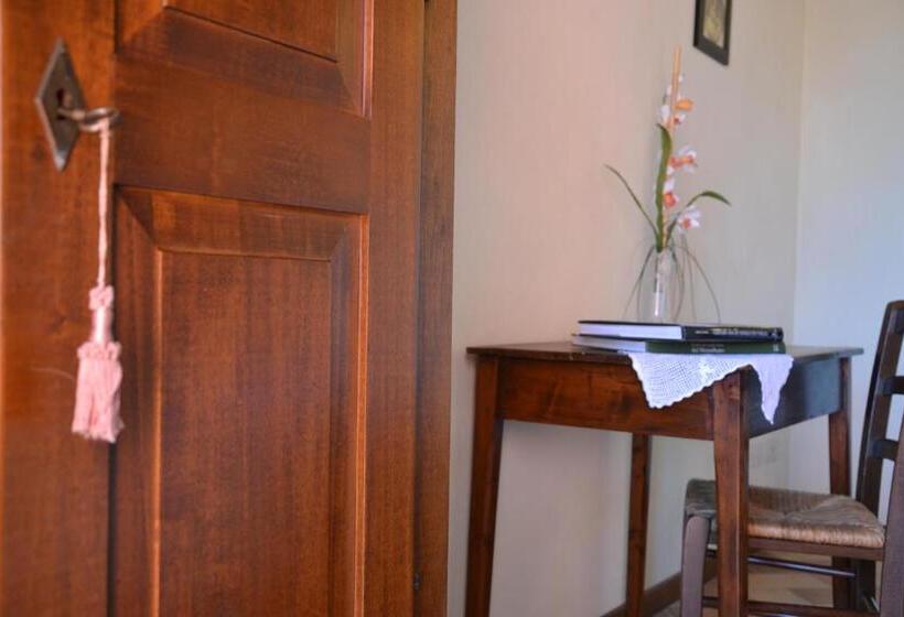 آپارتمان 1 خوابه با تراس, Agriturismo Corte In Poggio