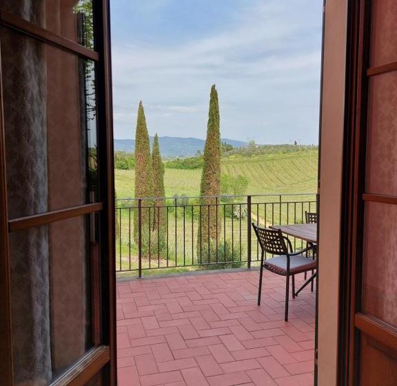 آپارتمان 1 خوابه با تراس, Agriturismo Corte In Poggio