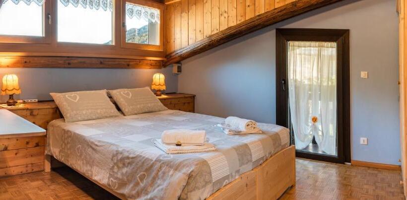 اتاق سوپریور خانوادگی, B&b La Genzianella