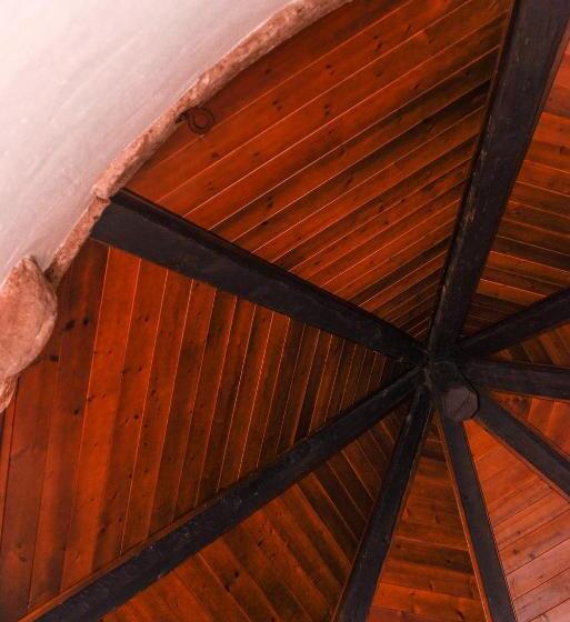 بانگلوی استاندارد, Quinta De Rio Alcaide