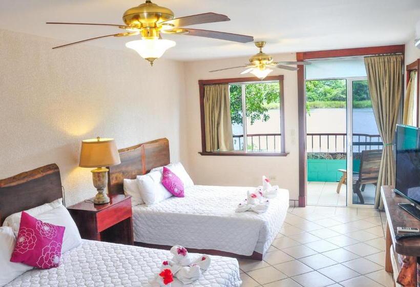 اتاق استاندارد چهار تخته, Lamanai Hotel & Marina