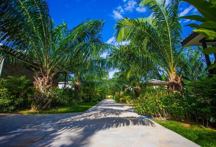 اتاق استاندارد, Palm Pran Resort