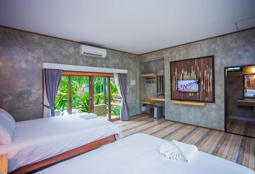 اتاق استاندارد چهار تخته, Palm Pran Resort