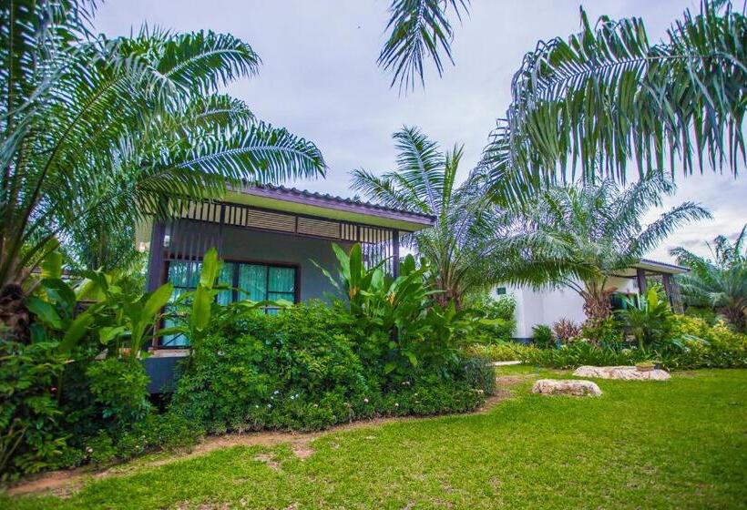 اتاق عادی, Palm Pran Resort