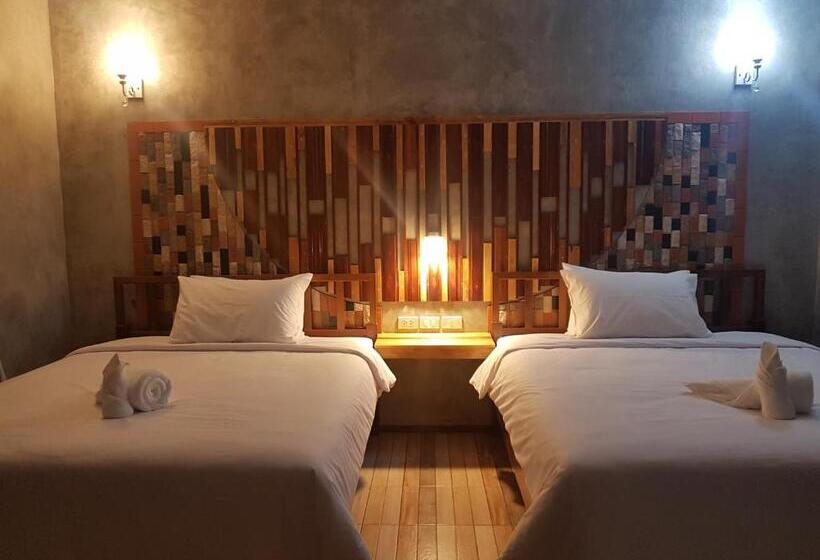 اتاق استاندارد چهار تخته, Palm Pran Resort