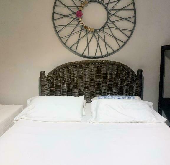 اتاق استاندارد, Bed & Breakfast Casa De Valeria
