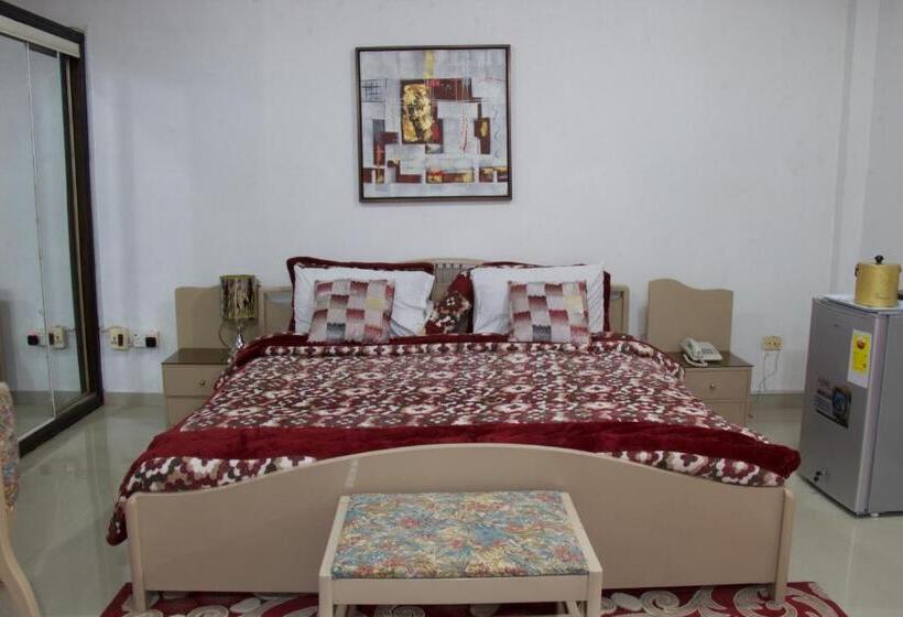سوییت, Hill View Hotel Mccarthy Hills