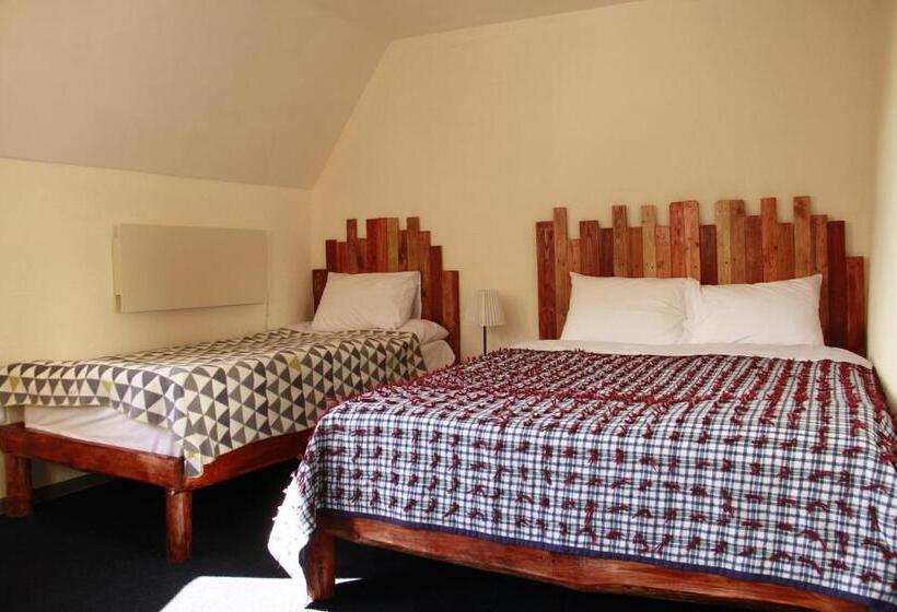 Economy Triple Room, Lermont Guest House