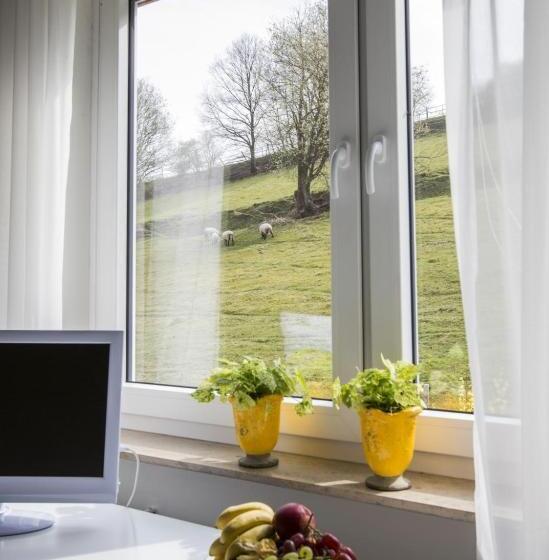 اتاق استاندارد, Pension Waldblick Garni